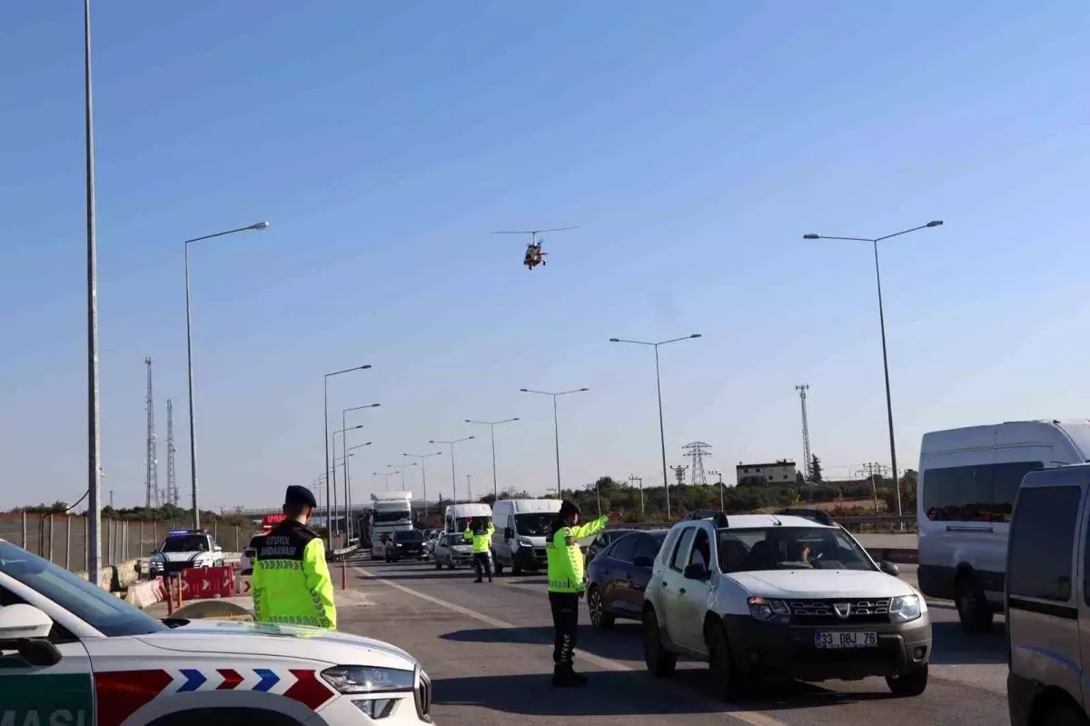 Mersin’de Cayrokopter ile Trafik Denetimi