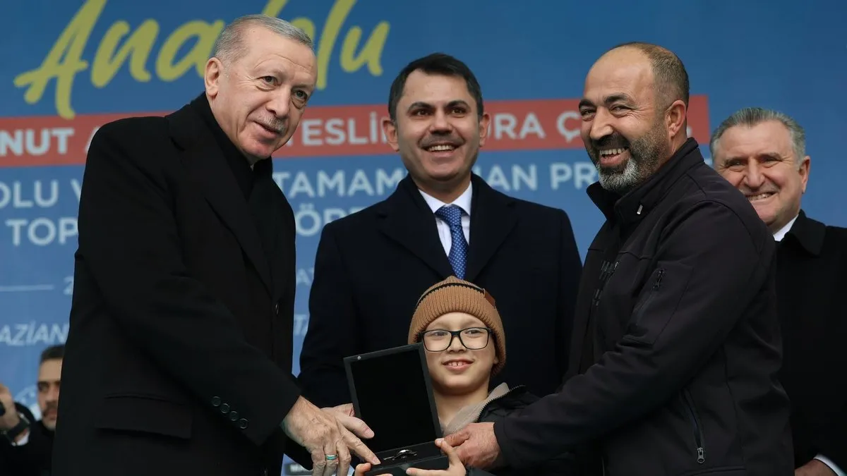 201 bininci konut teslim edildi!  Bakan Kurum: Asrın inşa seferberliği yeniden diriliş hikayesine dönüştü