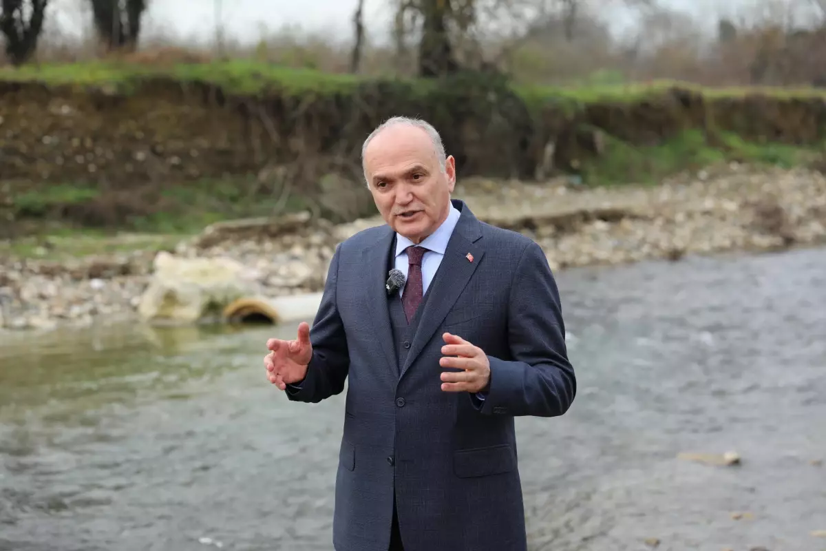 Düzce Belediye Başkanı Faruk Özlü’den Melen Deresi’nde İnceleme