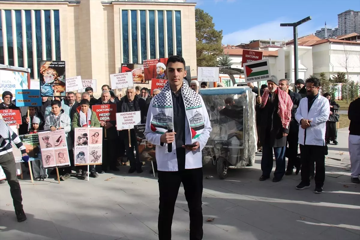 Malatya’da Sağlık Çalışanlarından Filistin Protestosu