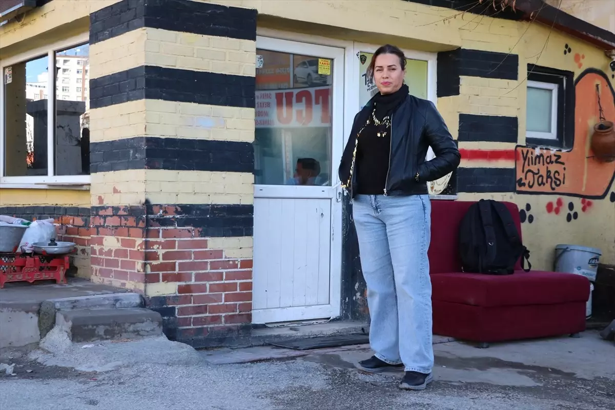 Yozgat’ın İlk Kadın Taksi Şoförü: Songül Kablan
