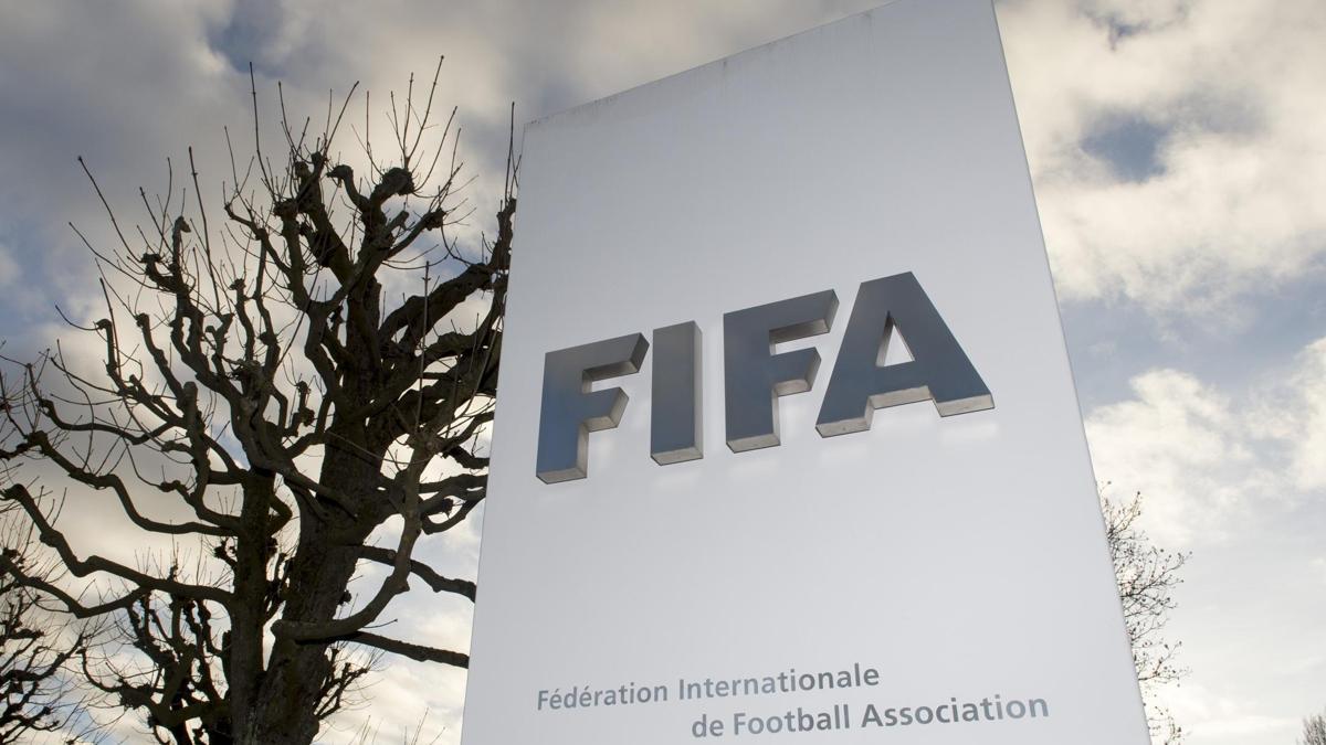 FIFA’dan 8 Türk kulübüne transfer yasağı