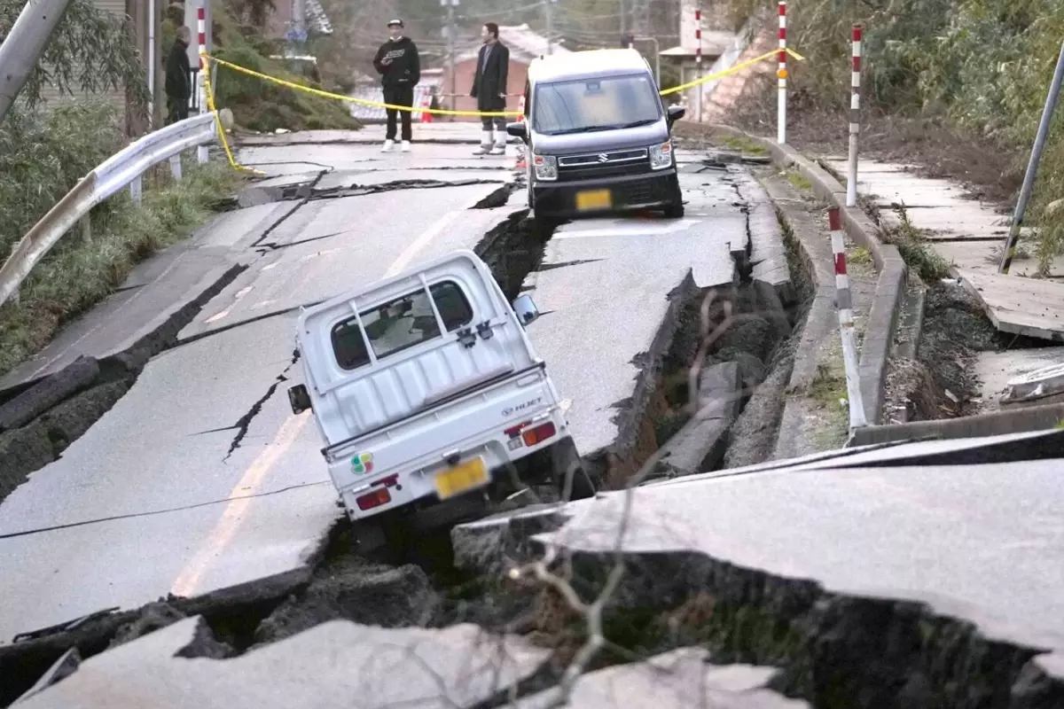 Pasifik kıyısı için megadeprem uyarısı: 300 bin kişi ölebilir