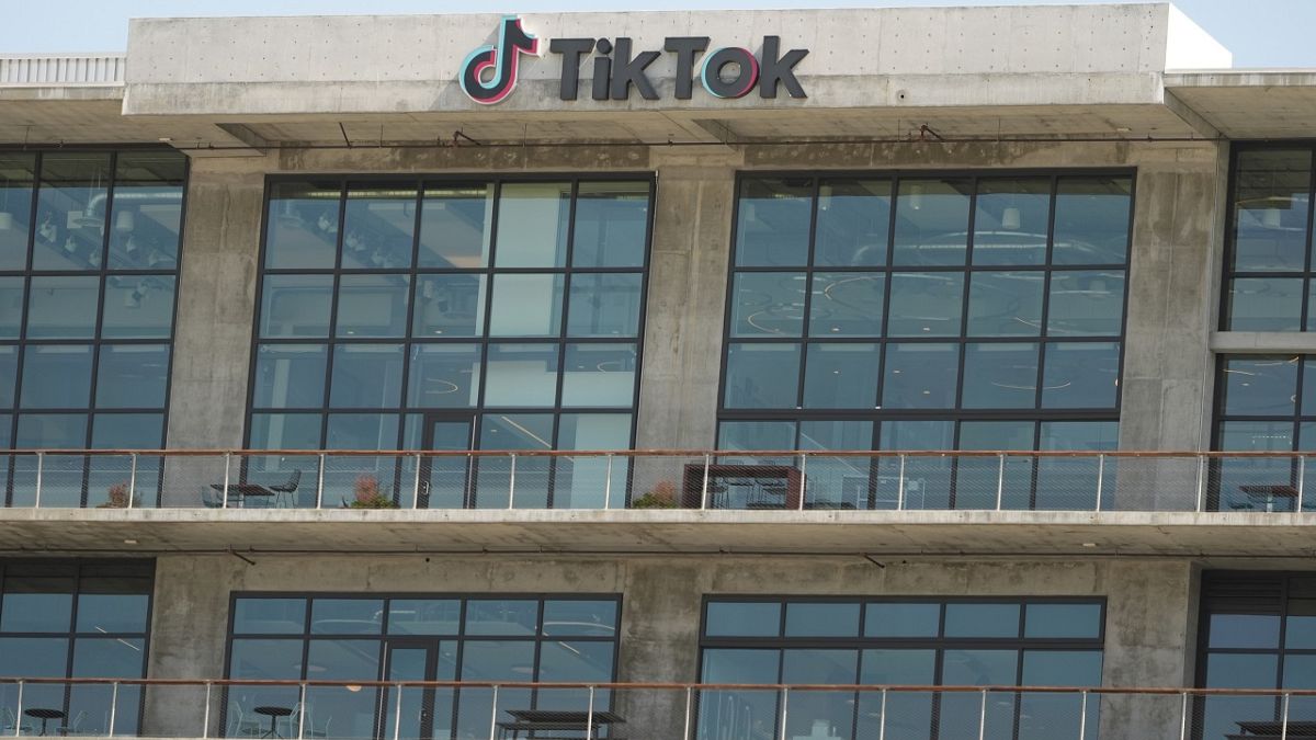 TikTok, Çin’e ‘güvenli olmayan veri aktarımı’ nedeniyle 530 milyon euro para cezasına çarptırıldı
